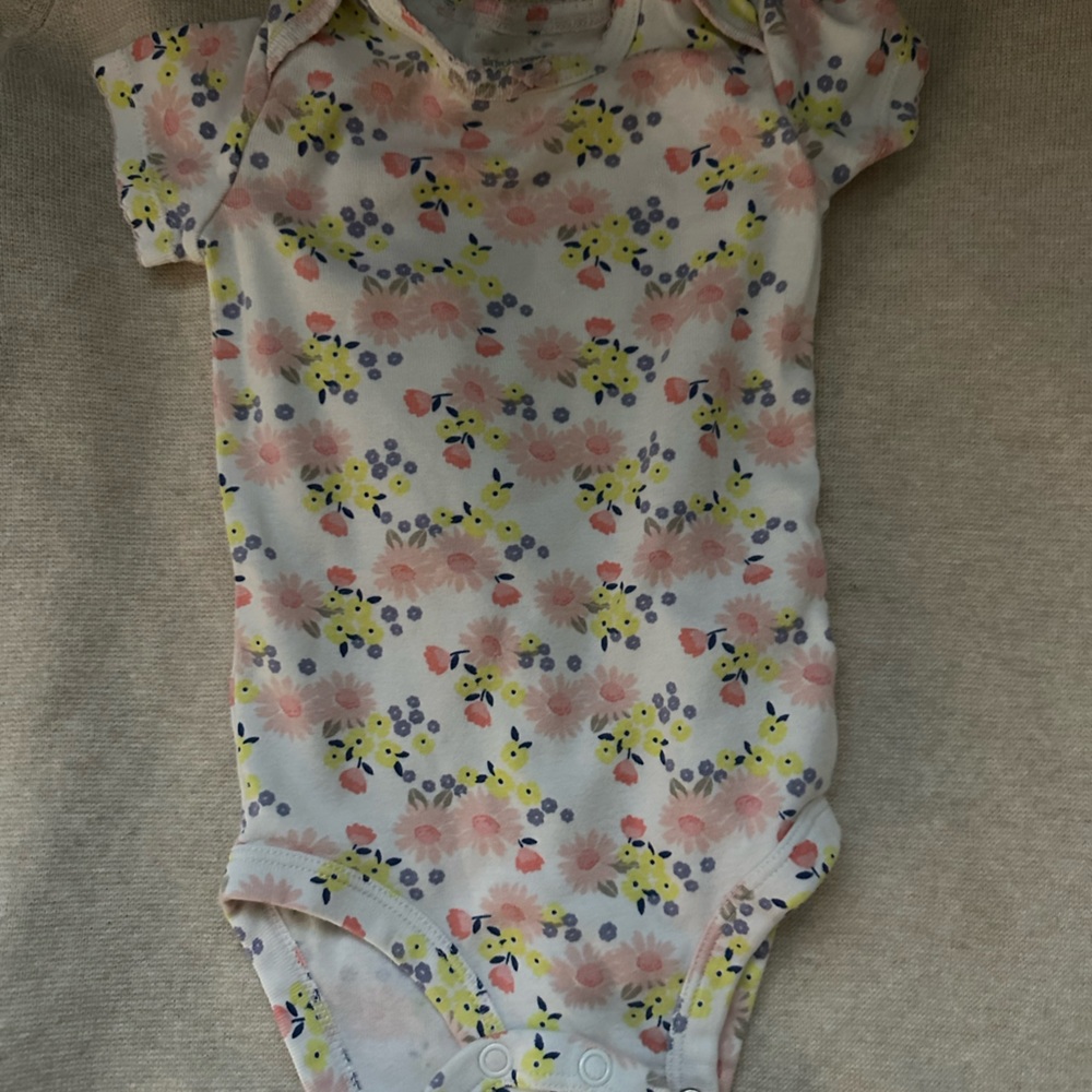 Baby bodysuit